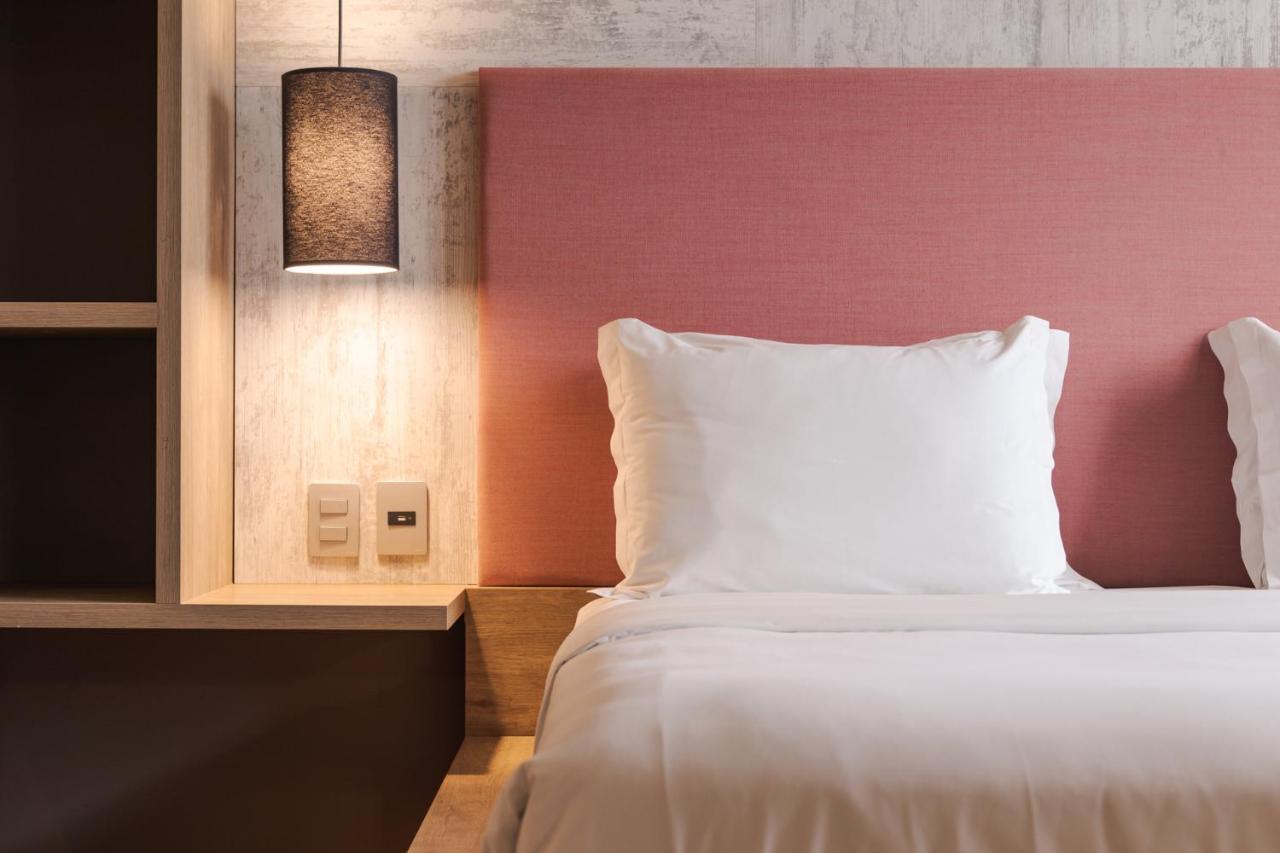 Novotel Airport Hotel