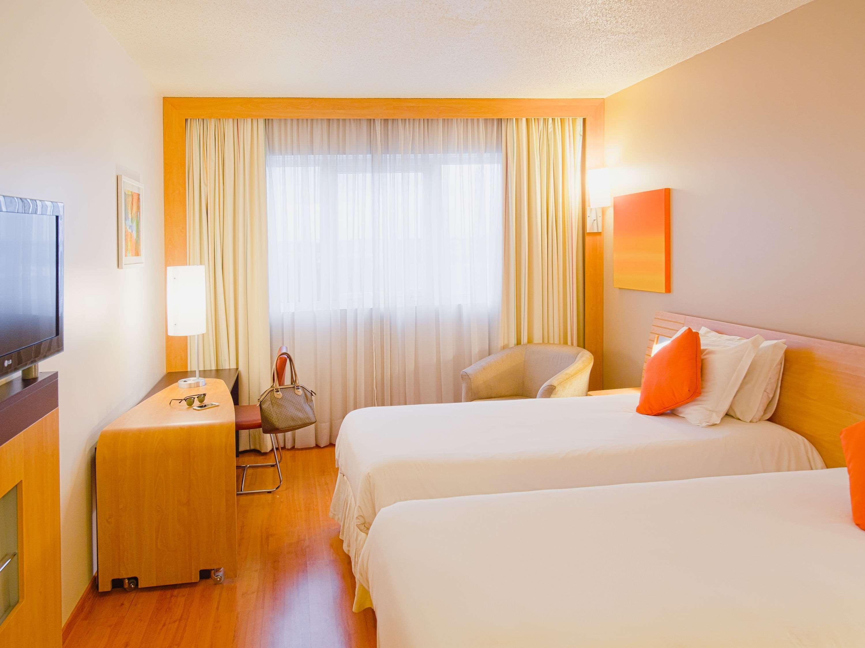 Hotel Novotel Airport